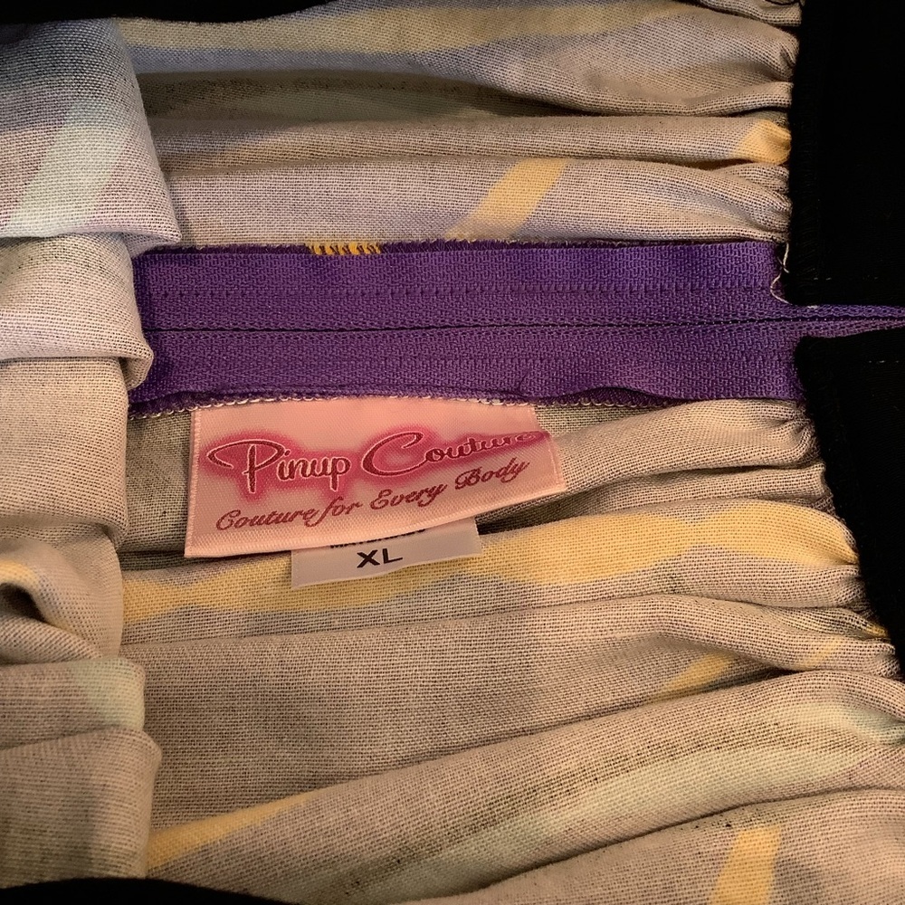 Pinup Couture Halloween Pumpkin Skirt Size XL Purple Black - Picture 11 of 11